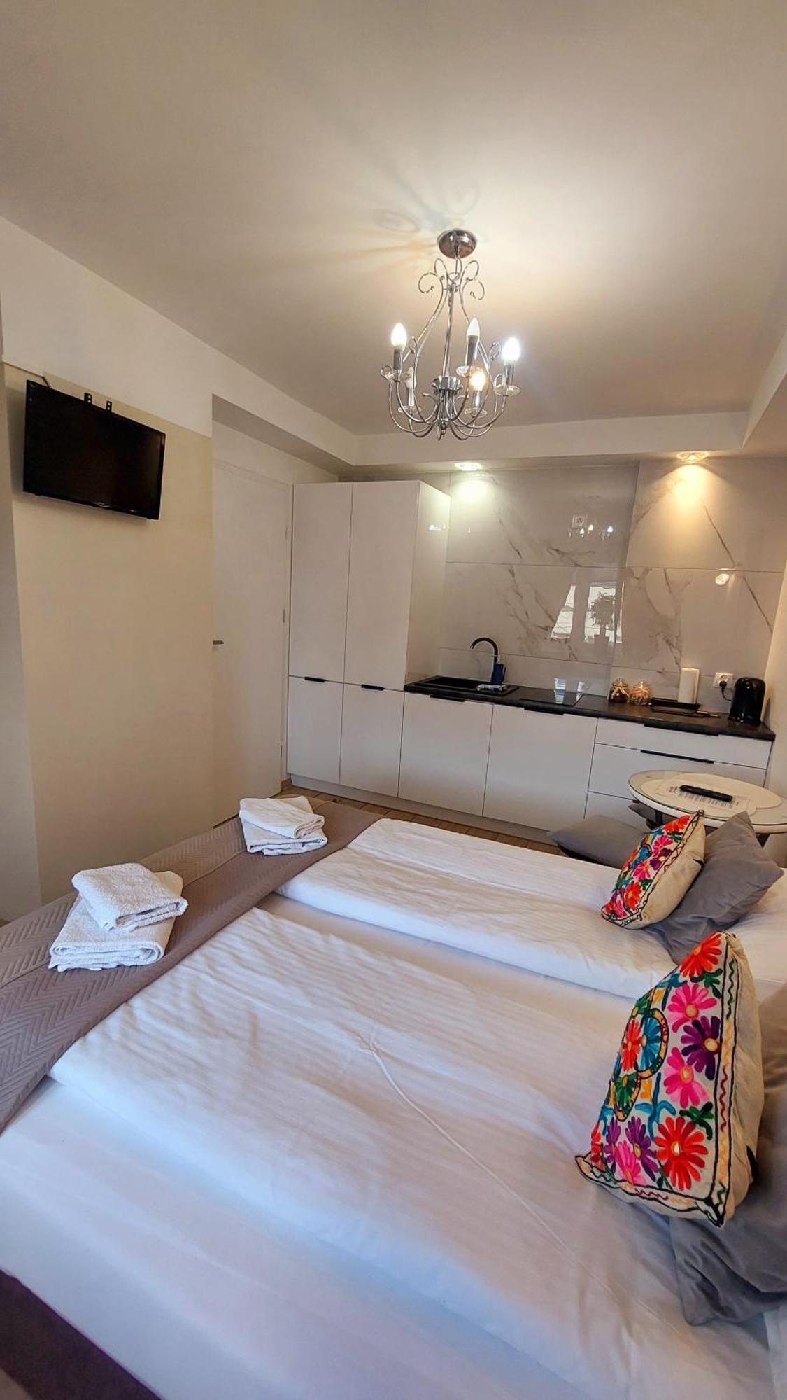 Apartamenty Biala Perla Устронь Екстер'єр фото