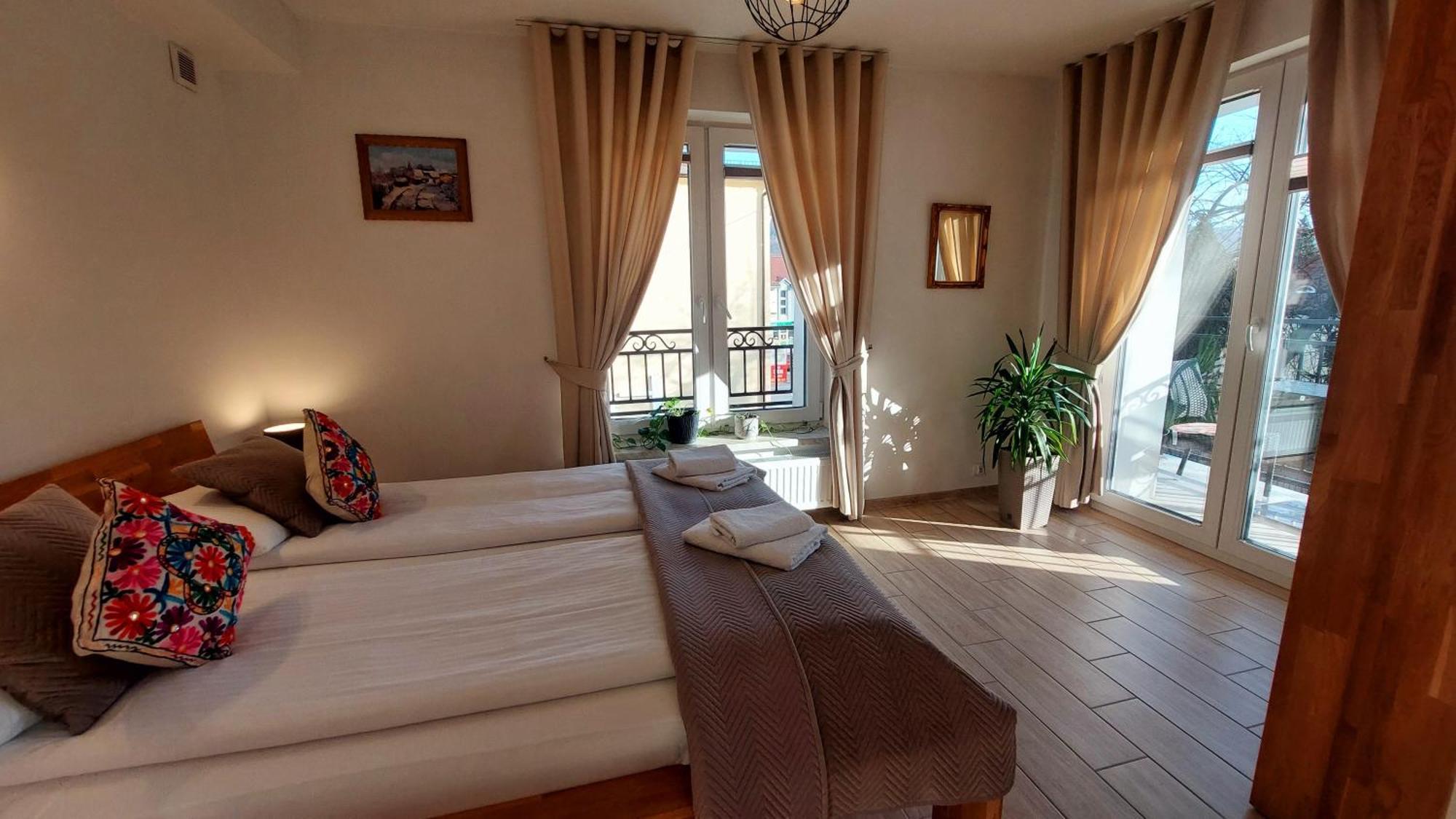Apartamenty Biala Perla Устронь Екстер'єр фото